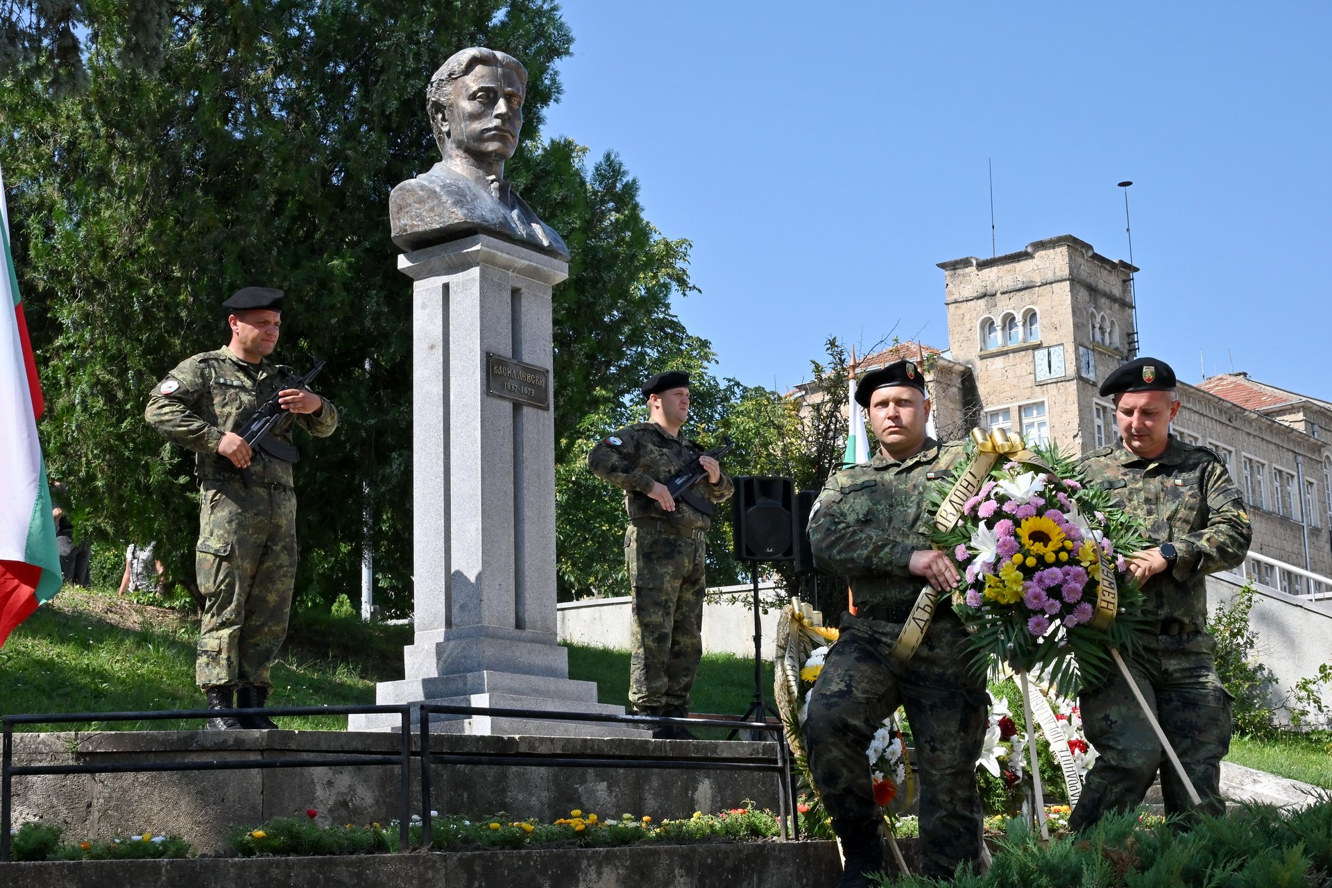 Шумен празнува 148 години от Освобождението си и 189 години от рождението на Левски