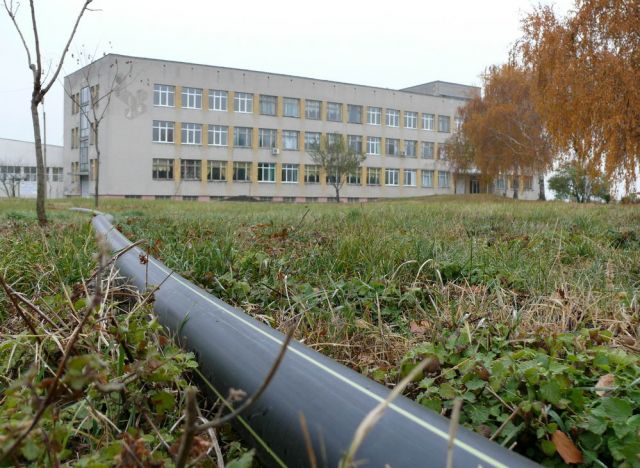 Газовата тръба вече е доставена в училището
