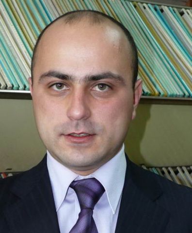 Седат Кадир