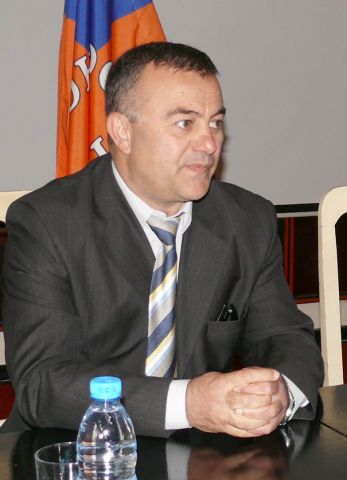 Валентин Велев, Сн: Архив