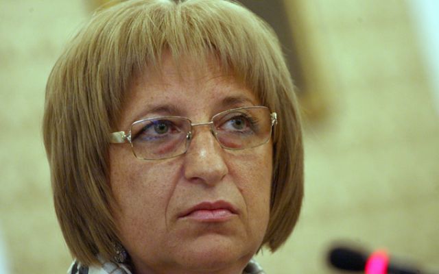 Цецка Цачева, Сн.: БГНЕС