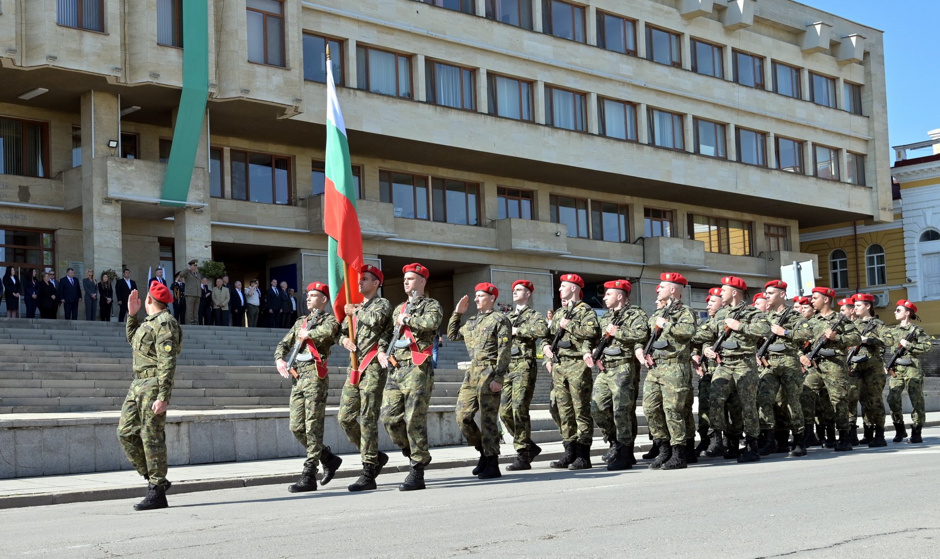 С военен ритуал в Шумен отбелязаха Деня на Българската армия 6 май