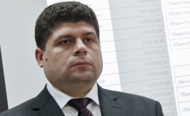 Шефът на ДФЗ Мирослав Николов