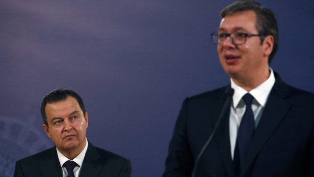 Сръбският външен министър Ивица Дачич с президента Александър Вучич, 20 ноември 2018 г.