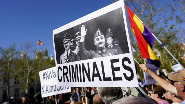 Протест в подкрепа на ексхумацията в Мадрид, 24 септември