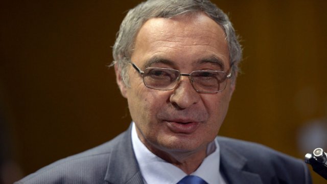  Евгени Диков