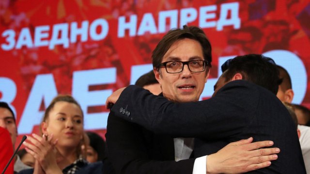 Сн. Ройтерс