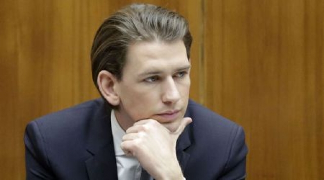  "Искаме австрийски вид ислям, а не такъв, който е доминиран от други държави", коментира Себастиан Курц, 28-годишният външен министър. Той е най-популярният политик в страната и постът му включва отговорности за интеграцията на различните общности в Авст