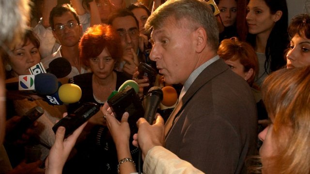 Ген. Димитър Владимиров си спомни, че когато той е ръководил службата, връзките с медиите са били много добри и е срещал пълно разбиране и е работил в синхрон с журналистите (снимката е архивна)