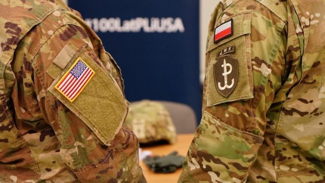 © twitter.com/USAmbPoland