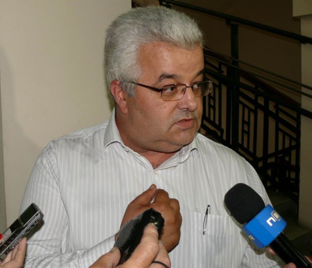 Адв. Иво Найденов