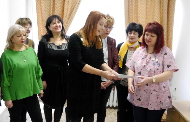 Сертификата за дарение връчи Катя Александрова