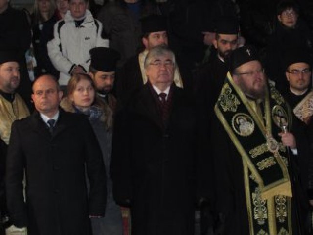 Руският посланик Анатолий Макаров се включи в тържествата по случай освобождението на Русе. Сн: БГНЕС