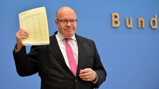Петер Алтмайер
