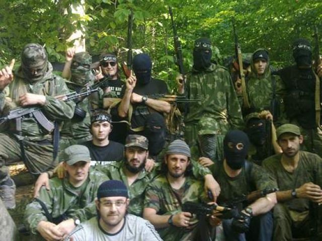 членове на "Джамаат Шариат"