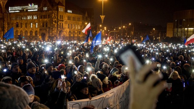 Протестиращи в Познан. © Reuters