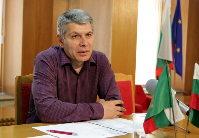 Найден Косев