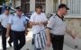 В 15,05 часа холандцът бе доведен в ареста на шуменската полиция