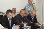 Кметът на Нови пазар Георги Георгиев (в средата) заяви, че също обсъждат напускане на Асоциацията и създаване на общинско ВиК.