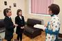 Директорът на СУ "Йоан Екзарх Български" Валентина Тодорова връчи на двете момичета благодарствени грамоти от  името на училището за доблестната им постъпка.