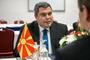 Македонските депутати ще гласуват за българите в конституцията до месец