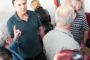 Общественото обсъждане трябваше да се проведе в сградата на общината, но заседателната зала не успя да побере всички желаещи да присъстват и мястото бе променено.