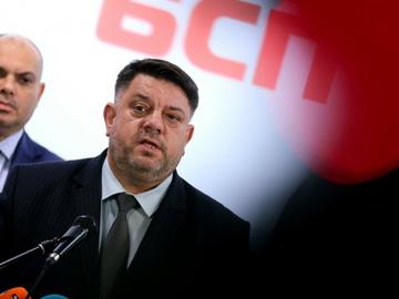 БСП заплаши да напусне властта, ако от бюджета отпадне увеличението на доходите