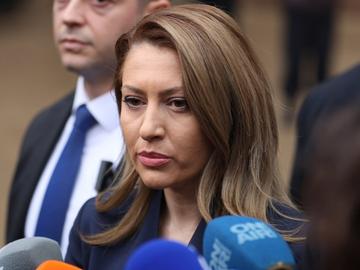 Рая Назарян: Обединихме се с Илияна Йотова, че депутат не бива да е служебен премиер