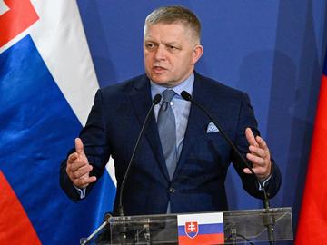Роберт Фицо: Западни политици се стремят към война между Русия и НАТО