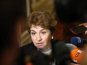 Нов трус в служебния кабинет, Меглена Плугчиева подаде оставка като съветник на Главчев