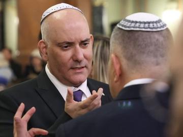 Посланикът на Израел: Използваме сила, защото нямаме друга алтернатива