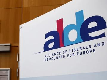 Конгресът на АЛДЕ излезе с резолюция срещу политическите арести в България