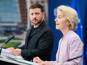 Фон Дер Лайен: Заемът за Украйна остава блокиран, защото един лидер не спазва думата си