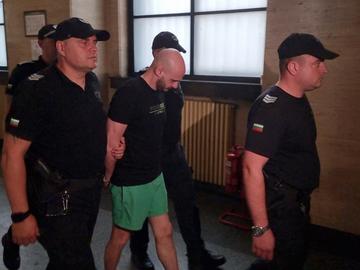 Операторът на клиповете с убийства на животни поиска свобода, но съдът отказа