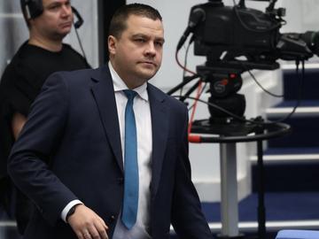 Балабанов: Правителството върви към пълен управленски мандат, ПП-ДБ са гнила стока