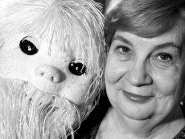 Отиде си легендата на кукления театър Слава Рачева