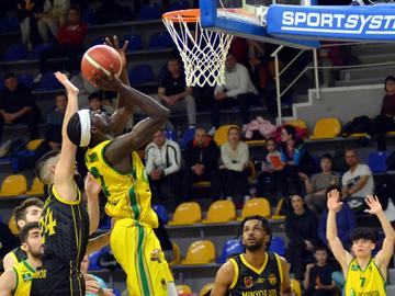 “Шумен” започна с победа Втората шестица в Националната баскетболна лига