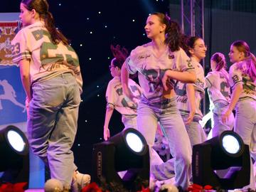 Формация "Емоушън"