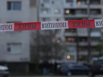 Мъж наръга до смърт 6-годишното си дете и се самоуби със скок от блок в София