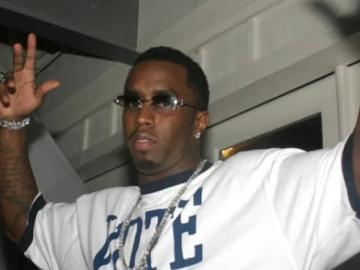 Пъф Деди се уреди в затвора - помощник на свещеника