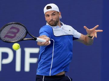 Григор Димитров загуби от млад чех и напусна тенис турнира в Мадрид още в първия си мач