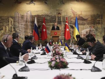 Кремъл: Изоставеното мирно споразумение може да бъде основа за преговори с Украйна
