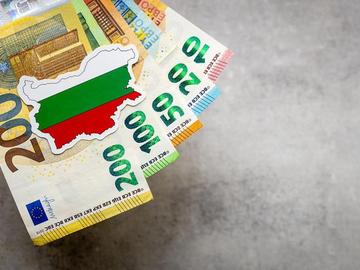 От днес: етикети в две валути, плащанията остават в лева