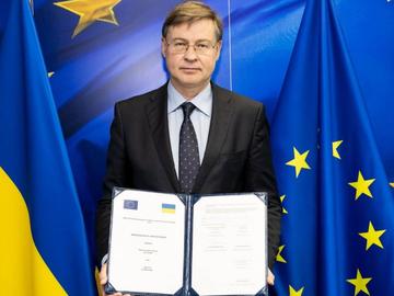 Първият превод от заема на ЕС за Украйна ще бъде 3,2 млрд. евро