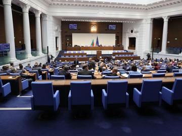 Депутатите се събират за изънредно заседание
