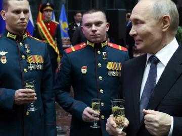 Владимир Путин нарече европейските лидери "малки прасета"