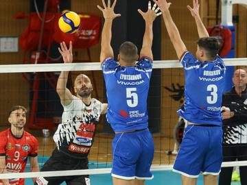 Суперкупата отново е "синя", а Казийски остана без български трофей