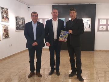 Владимир Йолов с председателя на БТС Венцислав Венев