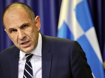 Гръцкото външно министерство обвини новия президент на Северна Македония в открито нарушаване на Преспанския договор