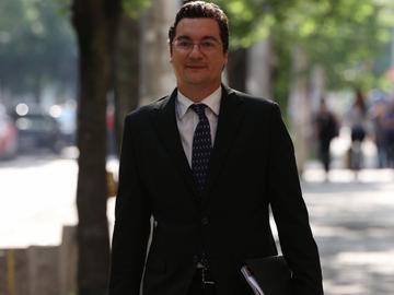 Зарков: Въпросът за еврото е конституционно недопустим, напускам президентството